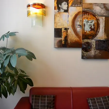 Aparthotel Belle Vue La Louvière