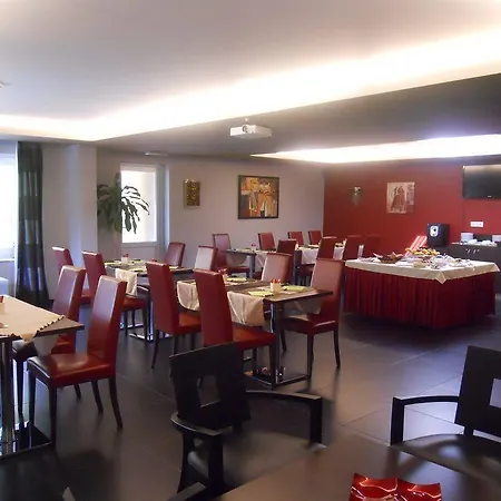 Apparthotel Belle Vue La Louviere