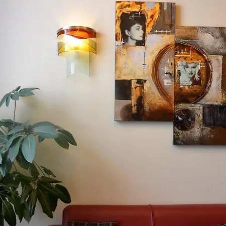 Apparthotel Belle Vue La Louviere